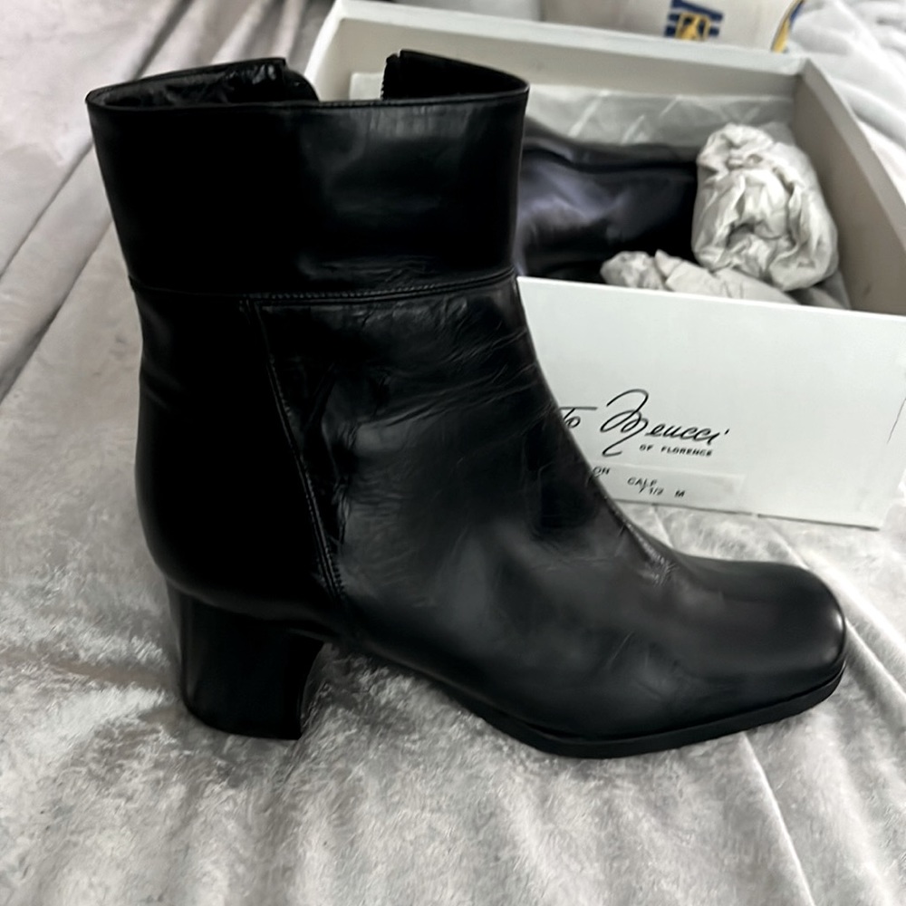 Sesto Meucci italy women ankle boots size 7.5 ballon black (low block heel)